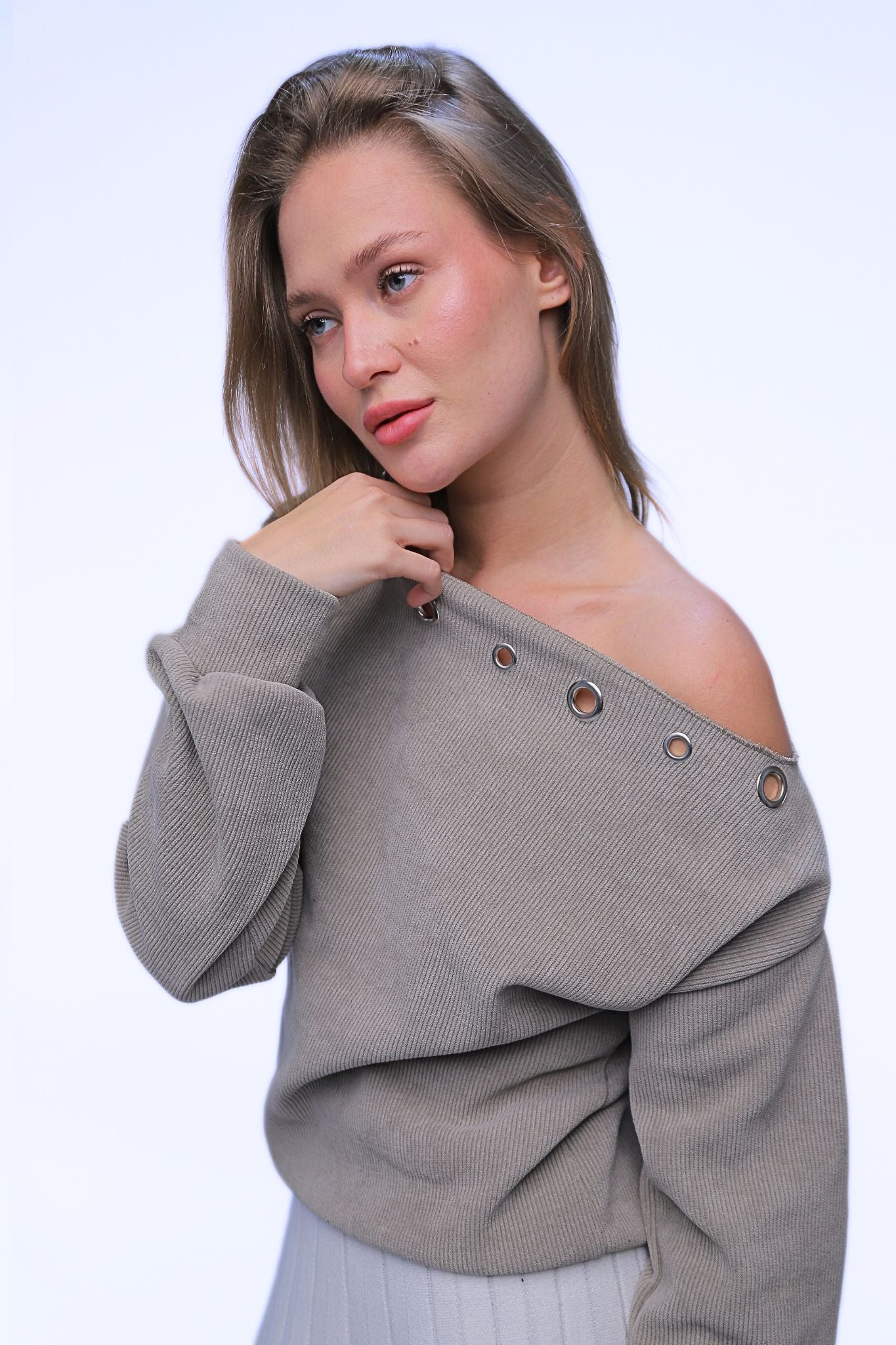 Asymmetrical Off shoulder Top