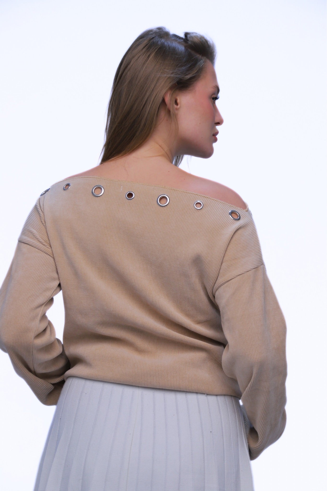 Asymmetrical Off shoulder Top