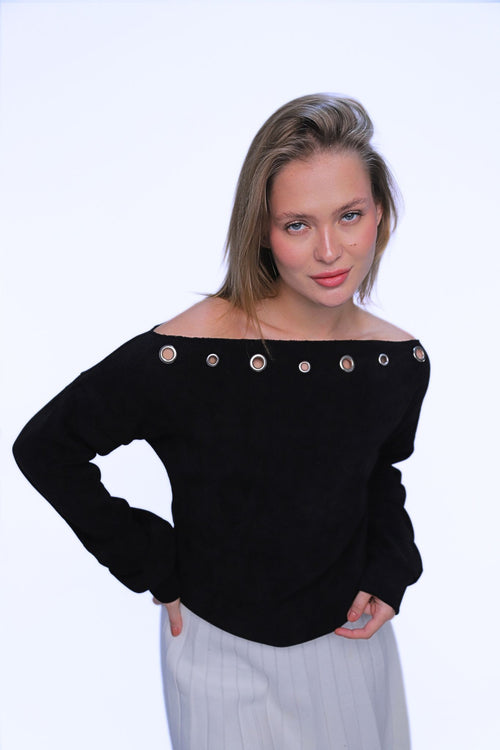 Asymmetrical Off shoulder Top